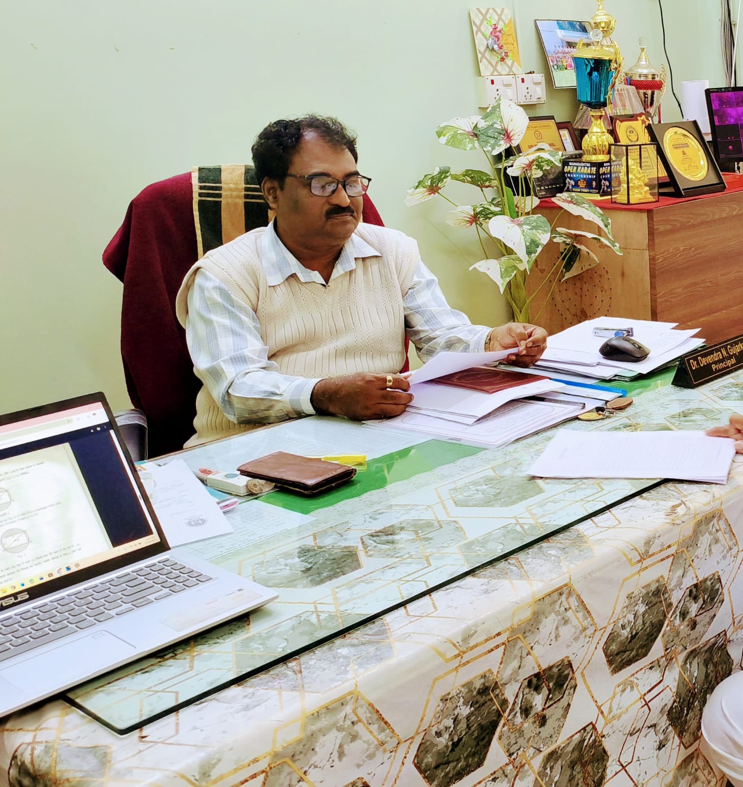 Students in study lounge